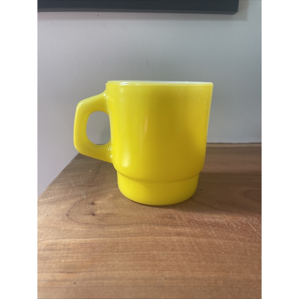 Vtg retro Fire King milk glass yellow stacking coffee mug
